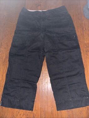 10M Lee Black Cargo Crop Pants